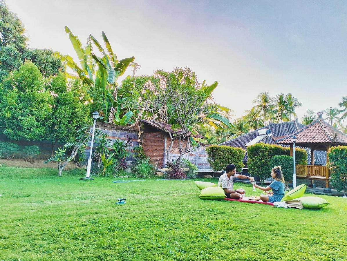 Kaia Lovina Guest House Junior Suite المظهر الخارجي الصورة