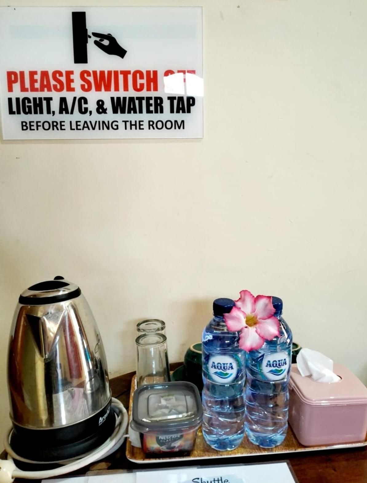 Kaia Lovina Guest House Junior Suite المظهر الخارجي الصورة